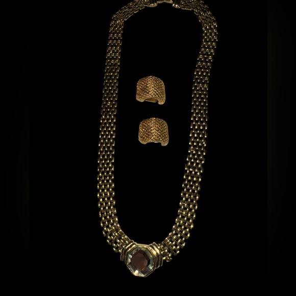 Vintage SAL center crystal necklace-stamped Gold Tone-vintage clip on earrings - Picture 1 of 12